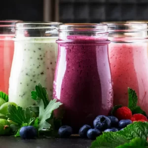 berry-fruit-cocktails-smoothies-and-milkshakes